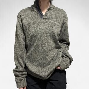 Eddie bauer heather gray snap botton